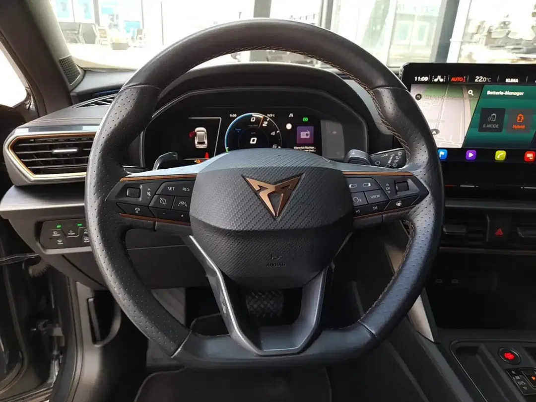 CUPRA Formentor PHEV DSG - Thumbnail 9