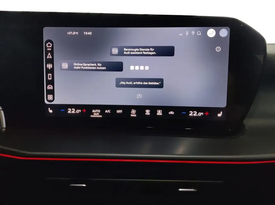Audi Q3 TFSI S tronic S line - Thumbnail 12