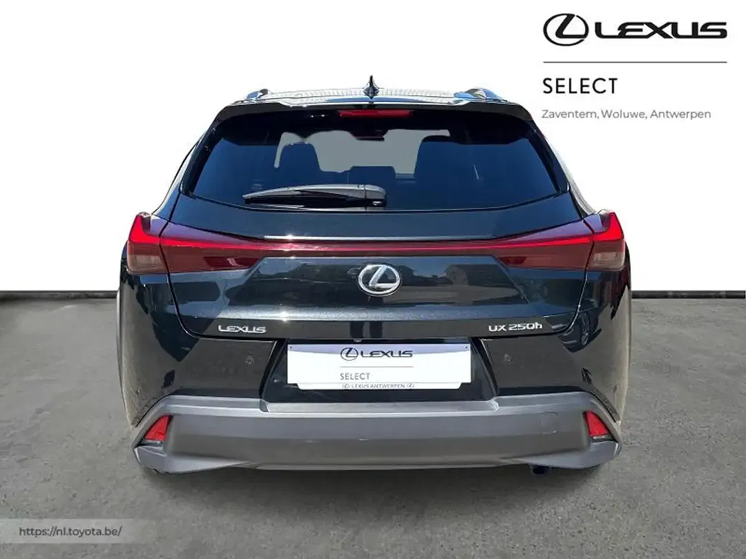 Lexus UX 250h Executive Line - Thumbnail 4