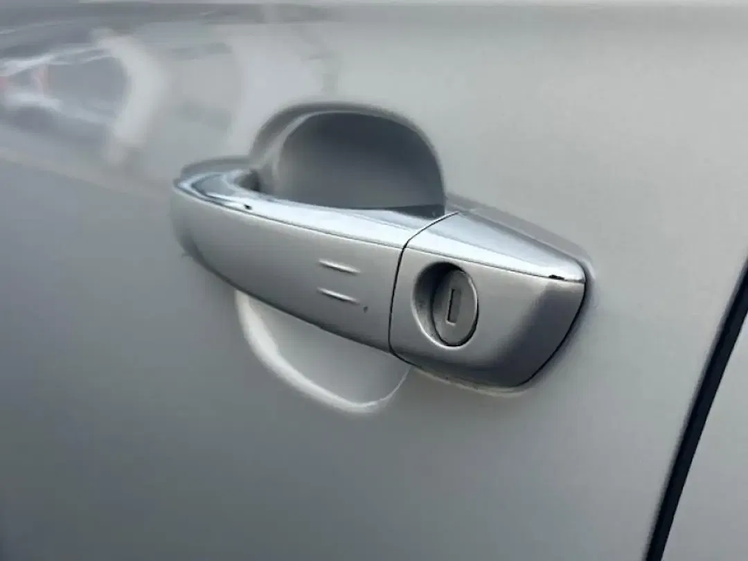 DS Automobiles DS 7 Crossback - Thumbnail 12