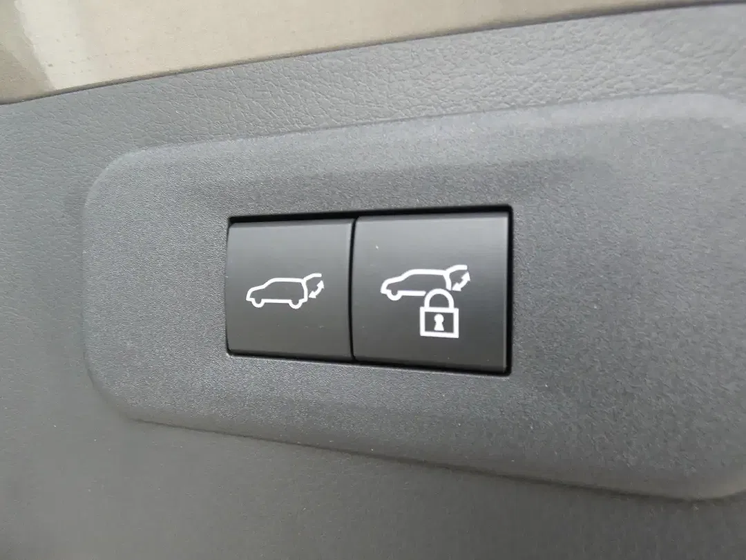 Lexus NX 350h Business Line - Thumbnail 13