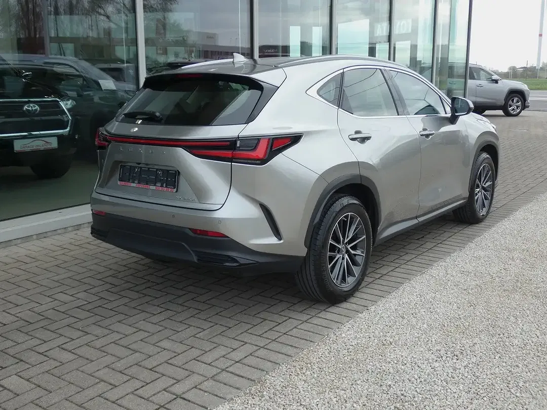 Lexus NX 350h Business Line - Thumbnail 4