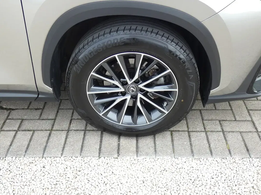 Lexus NX 350h Business Line - Thumbnail 5