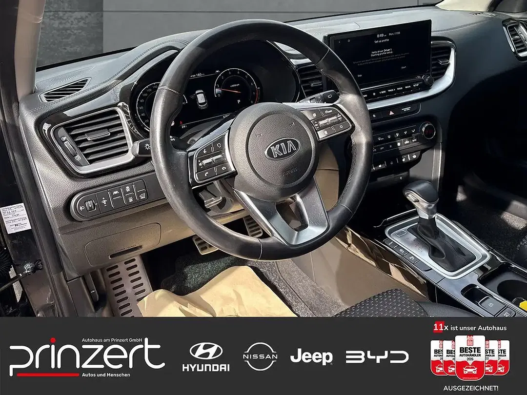 Kia XCeed T-GDI DCT - Thumbnail 3
