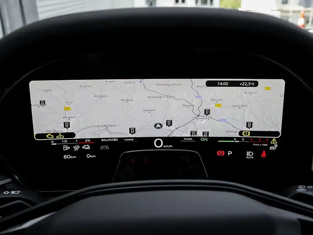 Audi A6 quattro Edition One - Thumbnail 12