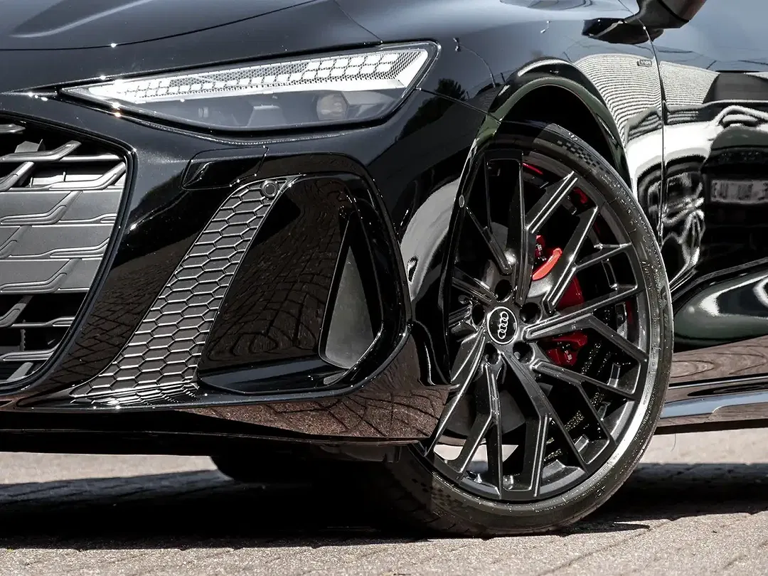 Audi A6 quattro Edition One - Thumbnail 6
