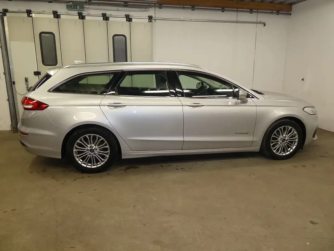 Ford Mondeo 2.0 Hybrid AUT Titanium - Thumbnail 5