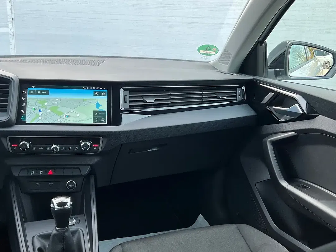 Audi A1 30 TFSI Sportback - Thumbnail 9