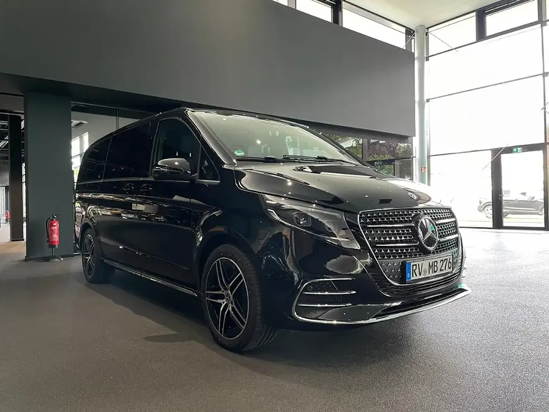 Mercedes-Benz V 300 AUT 4MATIC Avantgarde - foto 1