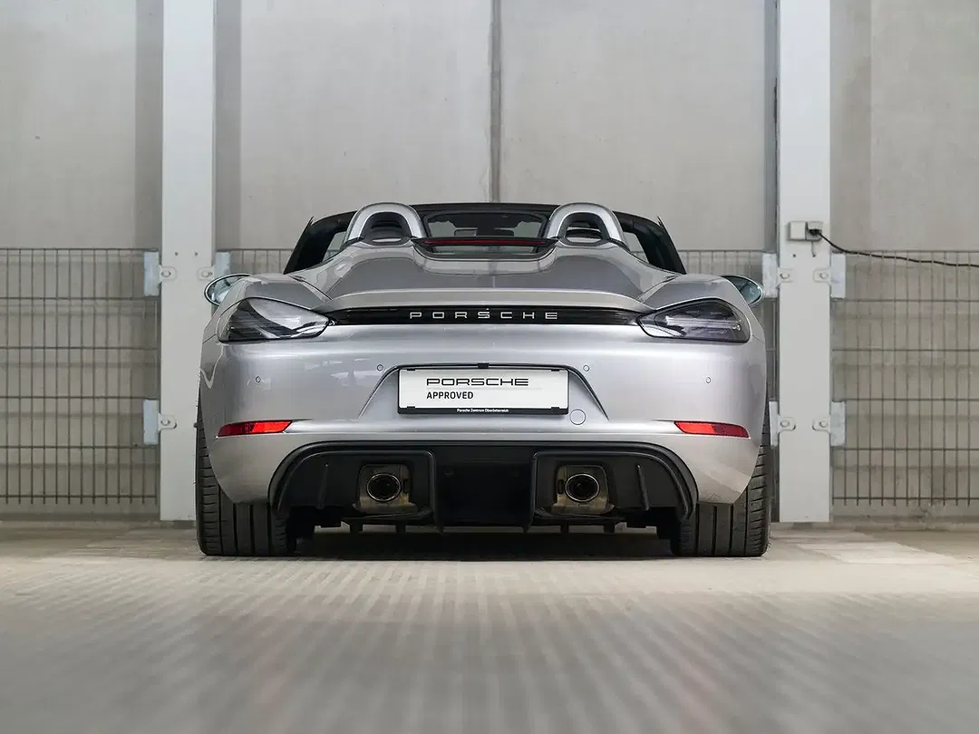 Porsche 718 - Thumbnail 5
