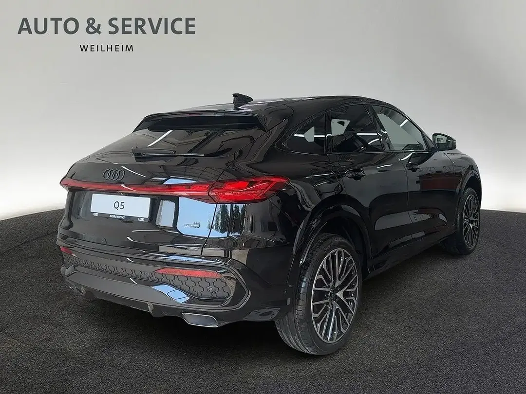 Audi Q5 quattro Edition One - Thumbnail 3