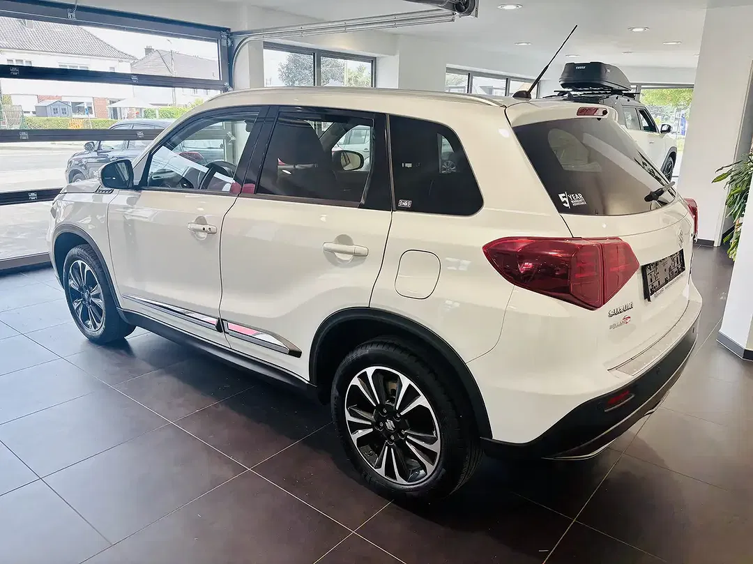 Suzuki Vitara Hybrid 1.4 Turbo GLX - Thumbnail 7