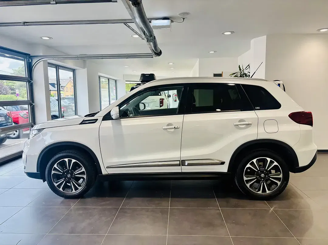 Suzuki Vitara Hybrid 1.4 Turbo GLX - Thumbnail 8