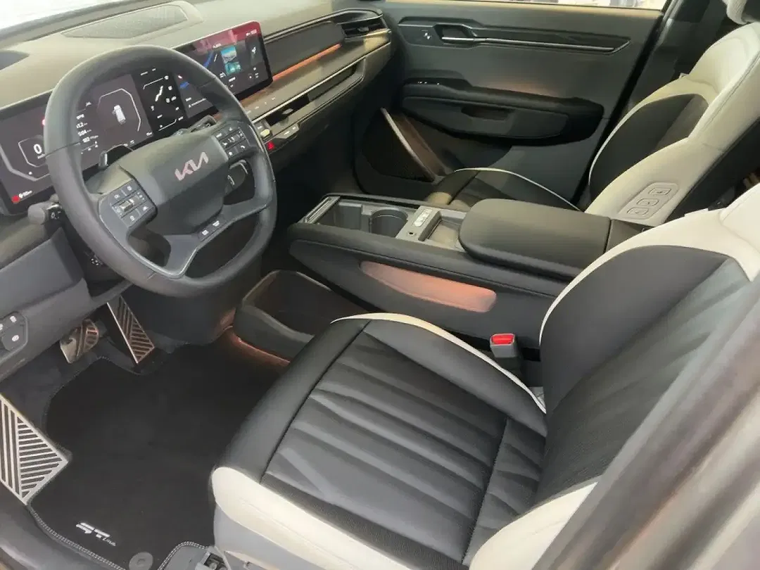Kia EV9 99.8 kWh AWD GT-Line - Thumbnail 8