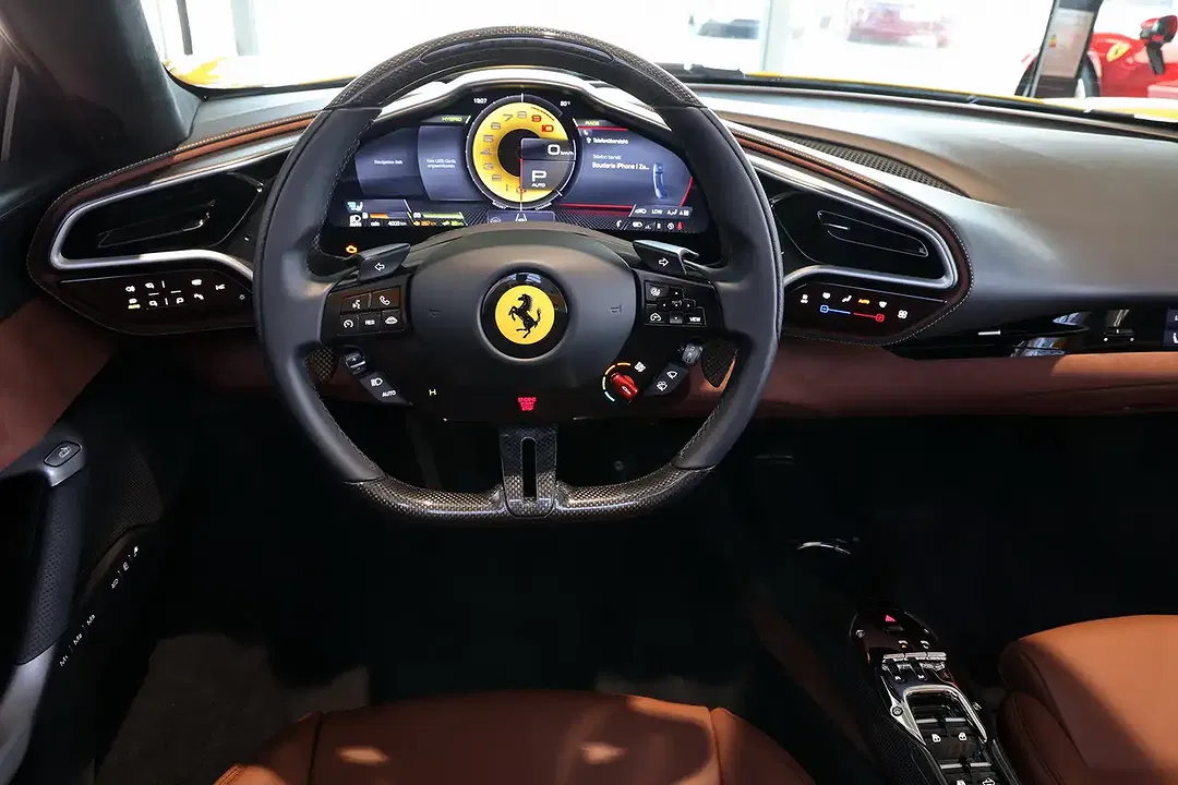 Ferrari 296 GTS - Thumbnail 10