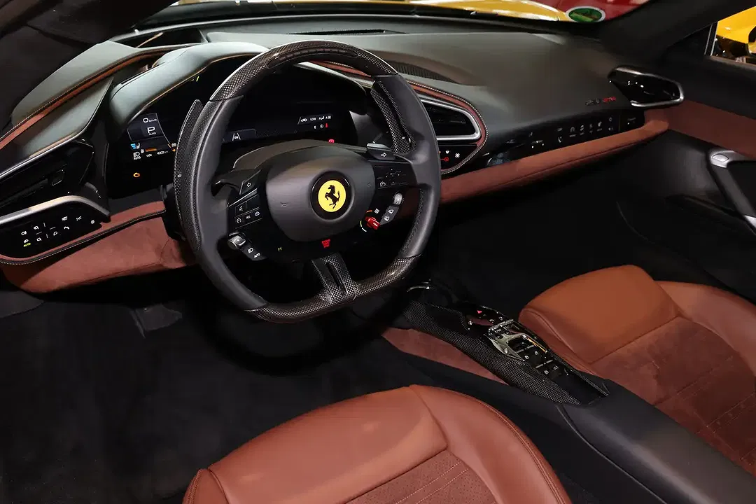 Ferrari 296 GTS - Thumbnail 13