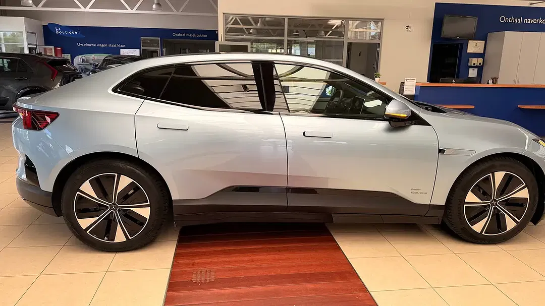 Polestar 4 100 kWh Long Range Single Motor - Thumbnail 7