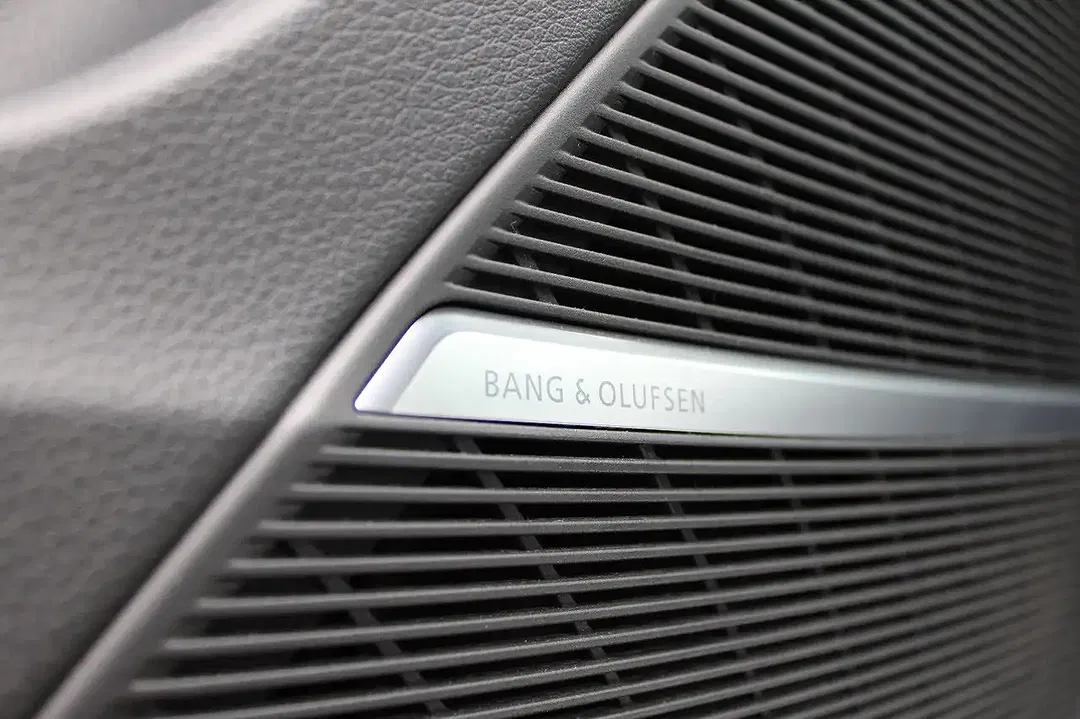 Audi RS Q8 4.0 TFSI quattro - Thumbnail 17