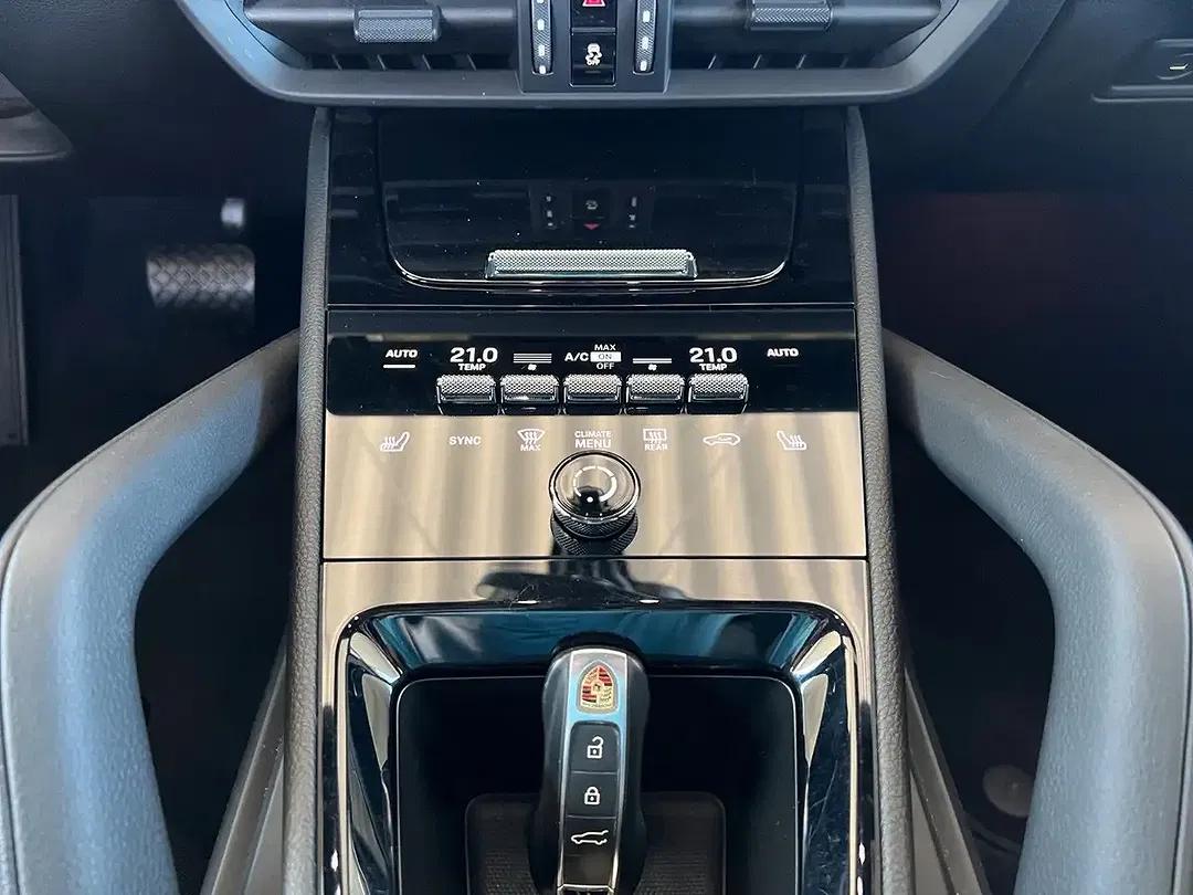 Porsche Cayenne - Thumbnail 7