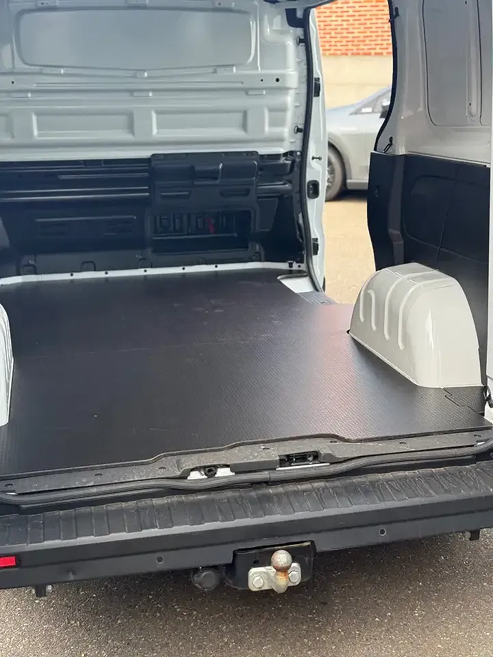 Renault Trafic - foto 15