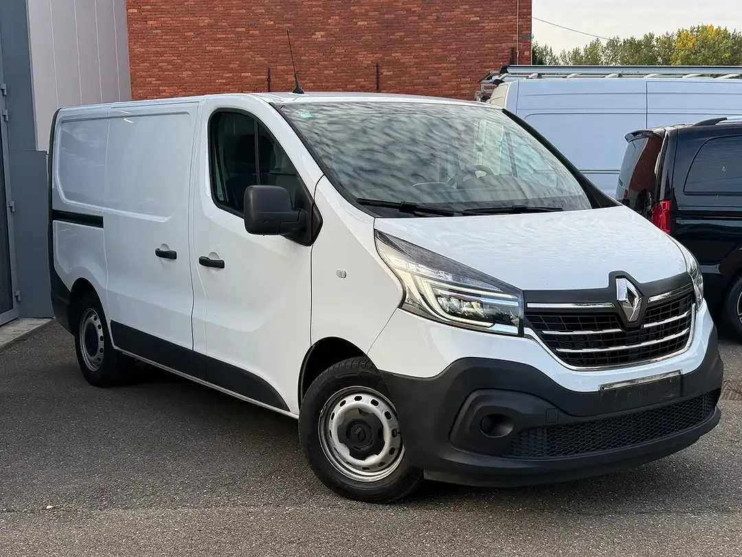Renault Trafic - Thumbnail 3