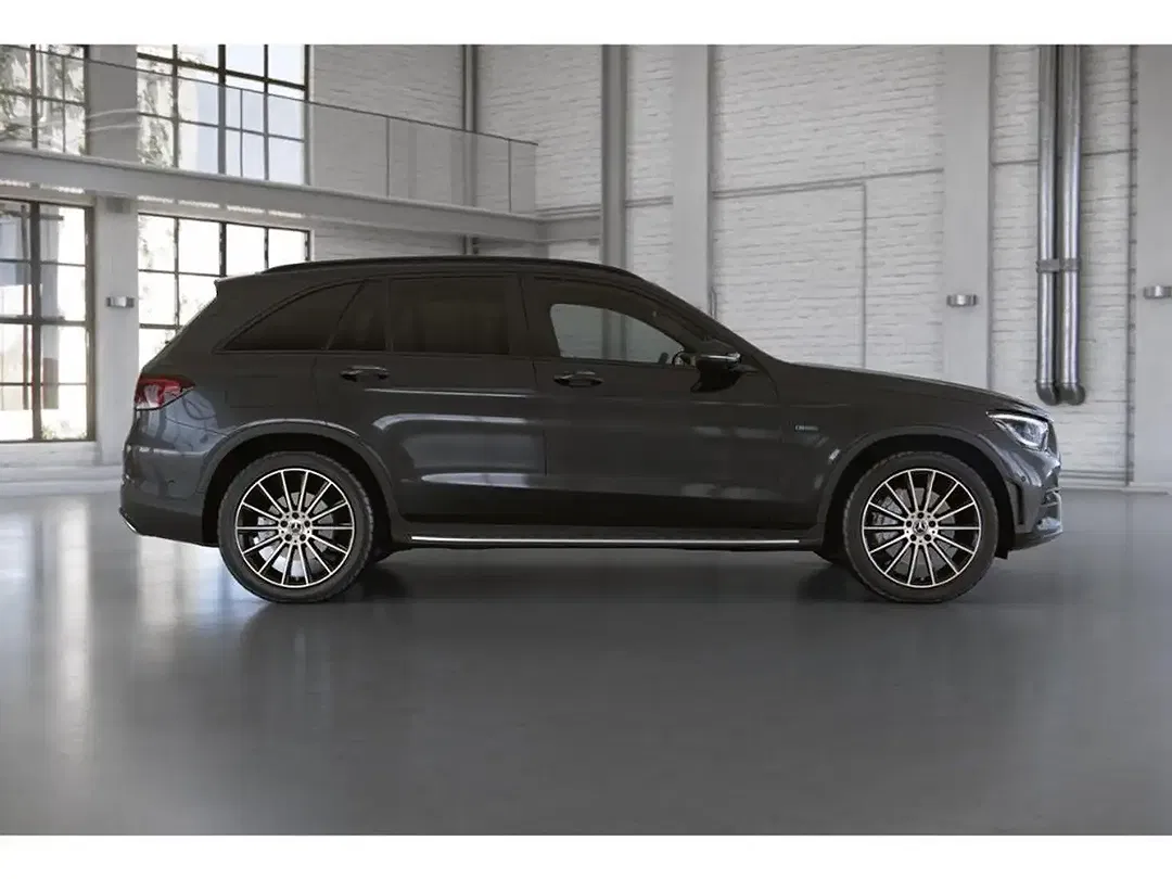 Mercedes-Benz GLC 300 4MATIC AMG Night - Thumbnail 3