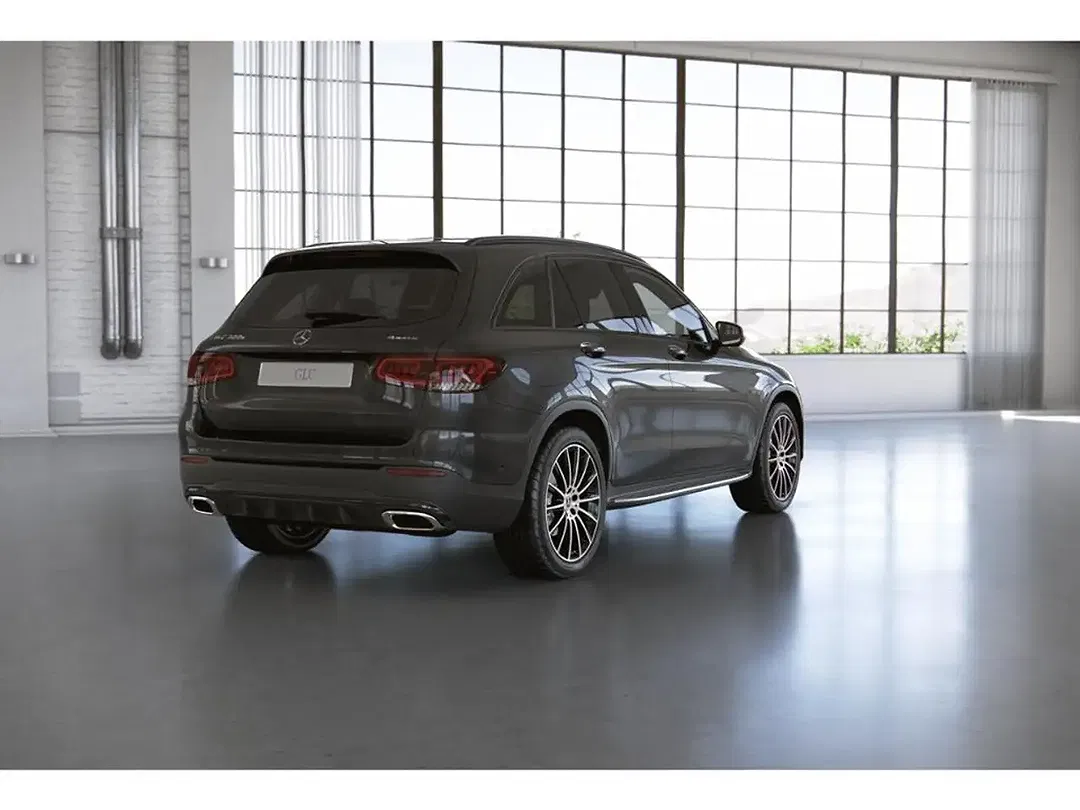 Mercedes-Benz GLC 300 4MATIC AMG Night - Thumbnail 4