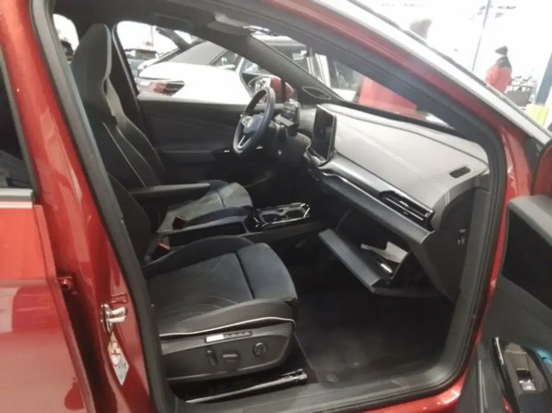 Volkswagen ID.5 Pro - Thumbnail 5