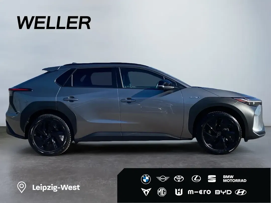 Toyota bZ4X - Thumbnail 10