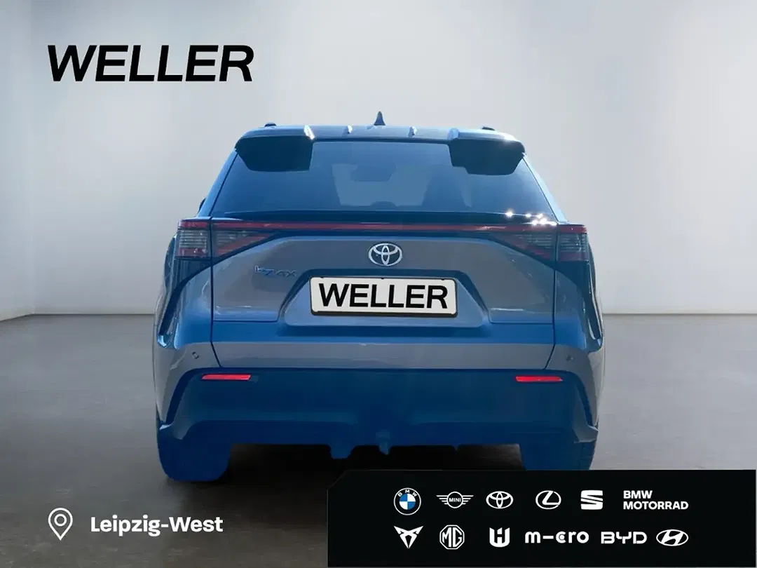 Toyota bZ4X - Thumbnail 6