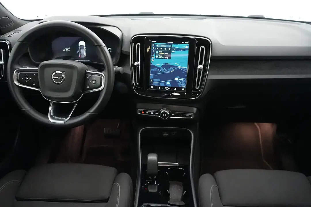 Volvo C40 Recharge Plus - Thumbnail 7