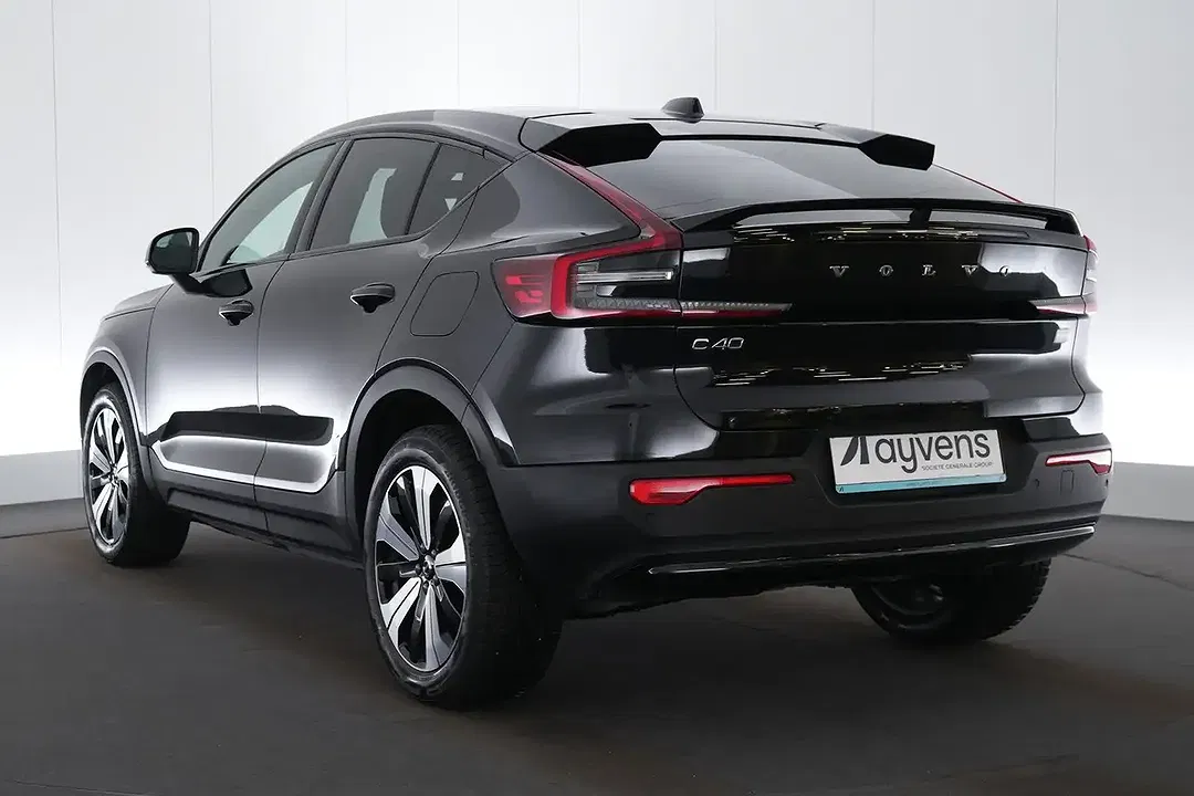 Volvo C40 Recharge Plus - Thumbnail 5