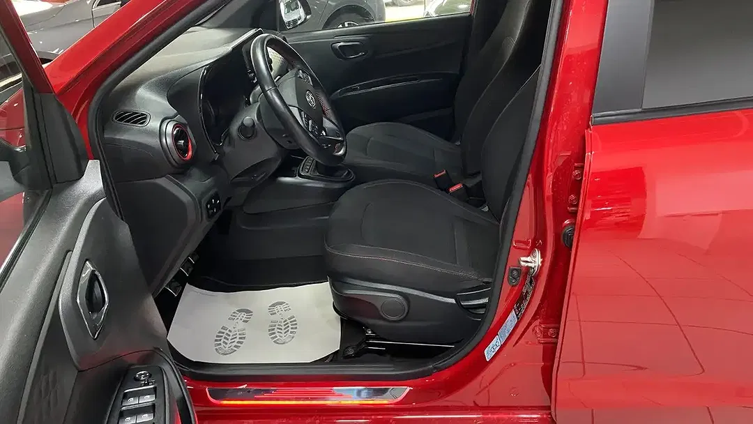 Hyundai i10 N Line - Thumbnail 9