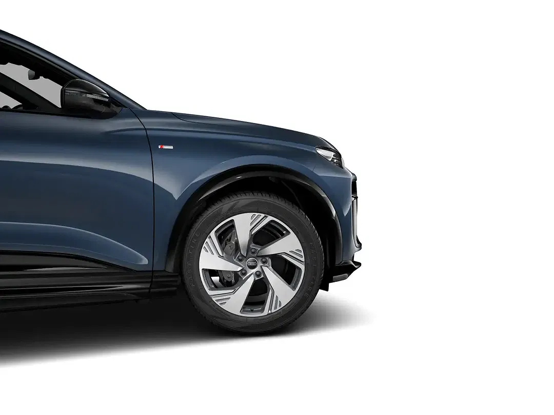 Audi Q6 e-tron quattro S line - Thumbnail 3