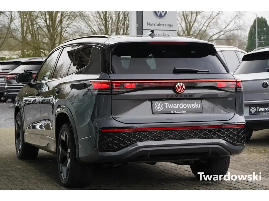 Volkswagen Tayron eHybrid R-Line - Thumbnail 4