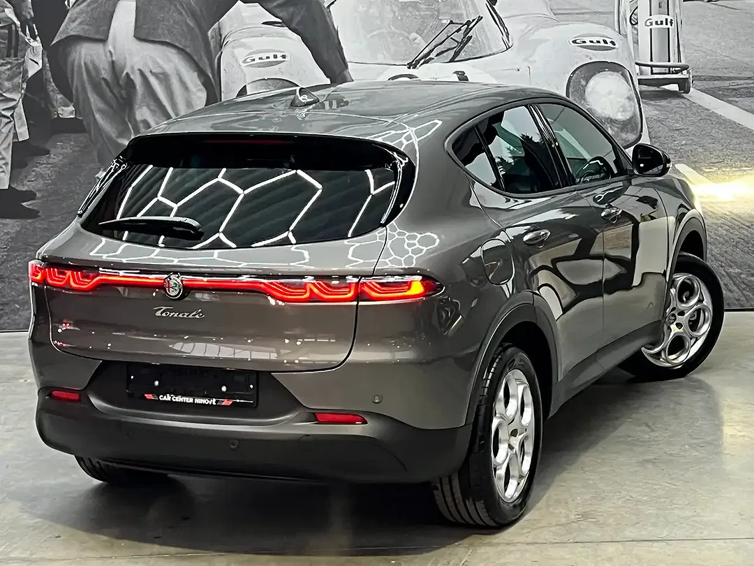 Alfa Romeo Tonale 1.3 VGT PHEV Q4 Sprint - Thumbnail 10