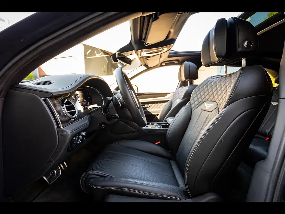 Bentley Bentayga 4.0 V8 Mulliner - Thumbnail 11