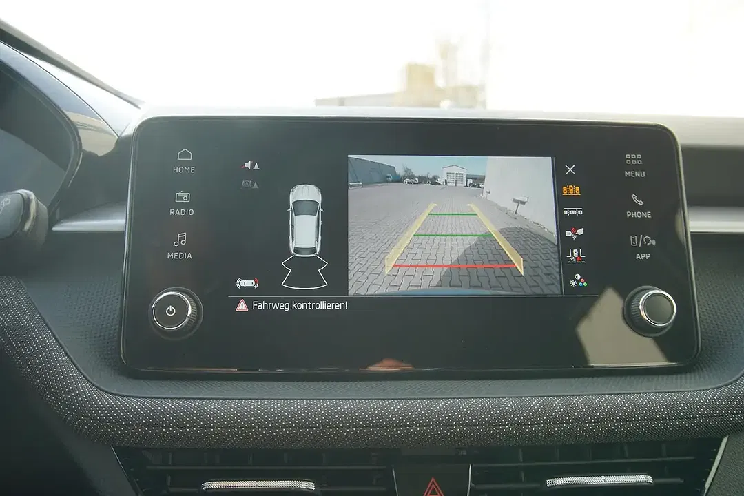 Skoda Fabia 1.0 TSI - Thumbnail 13