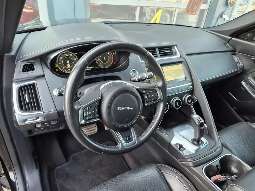Jaguar E-Pace D180 AUT 4x4 R-Dynamic SE - Thumbnail 11