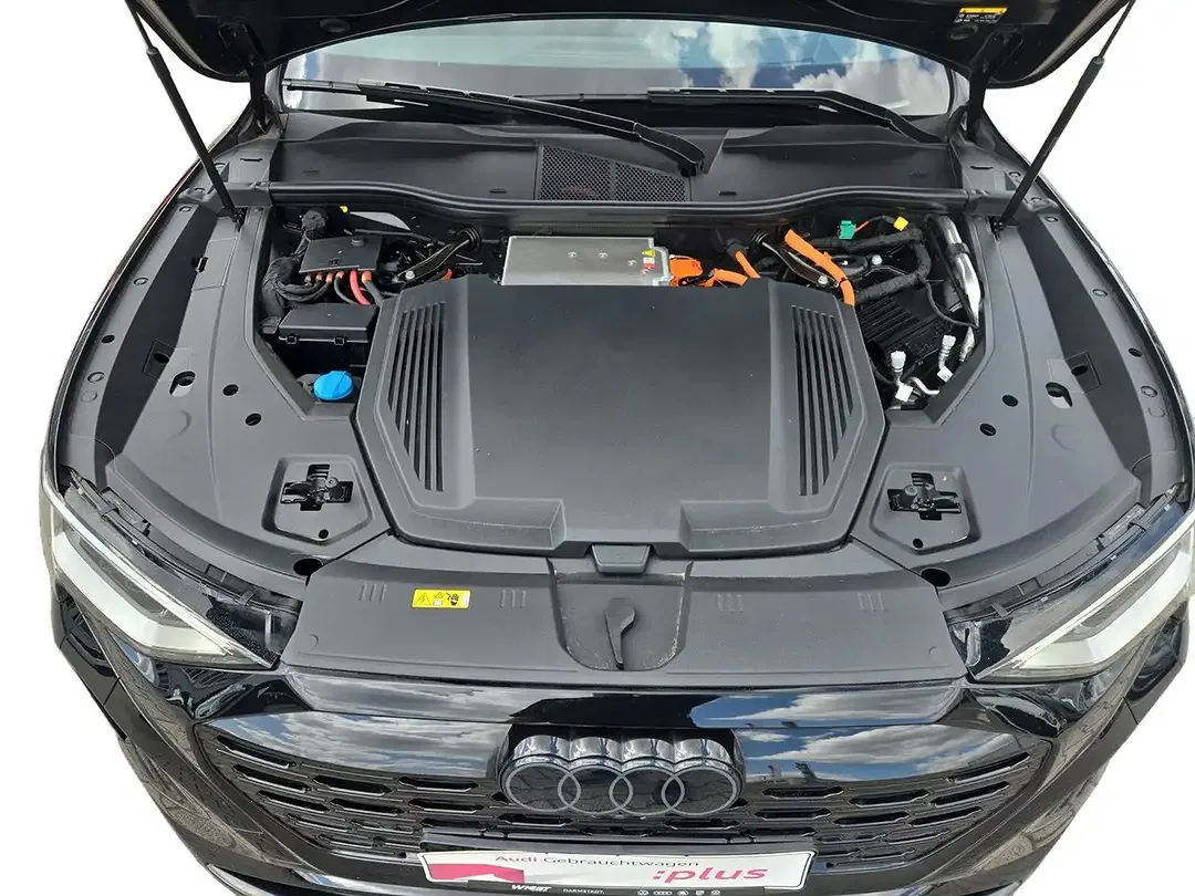 Audi Q8 e-tron 55 quattro S line - Thumbnail 12