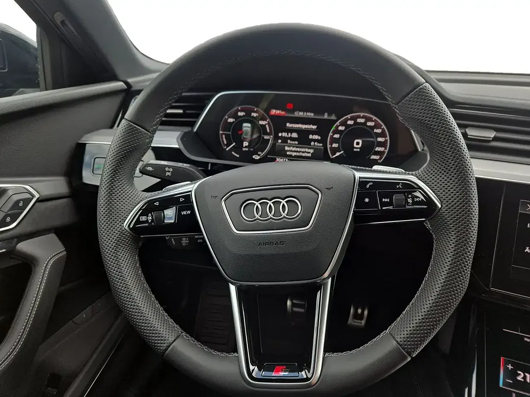 Audi Q8 e-tron 55 quattro S line - Thumbnail 13