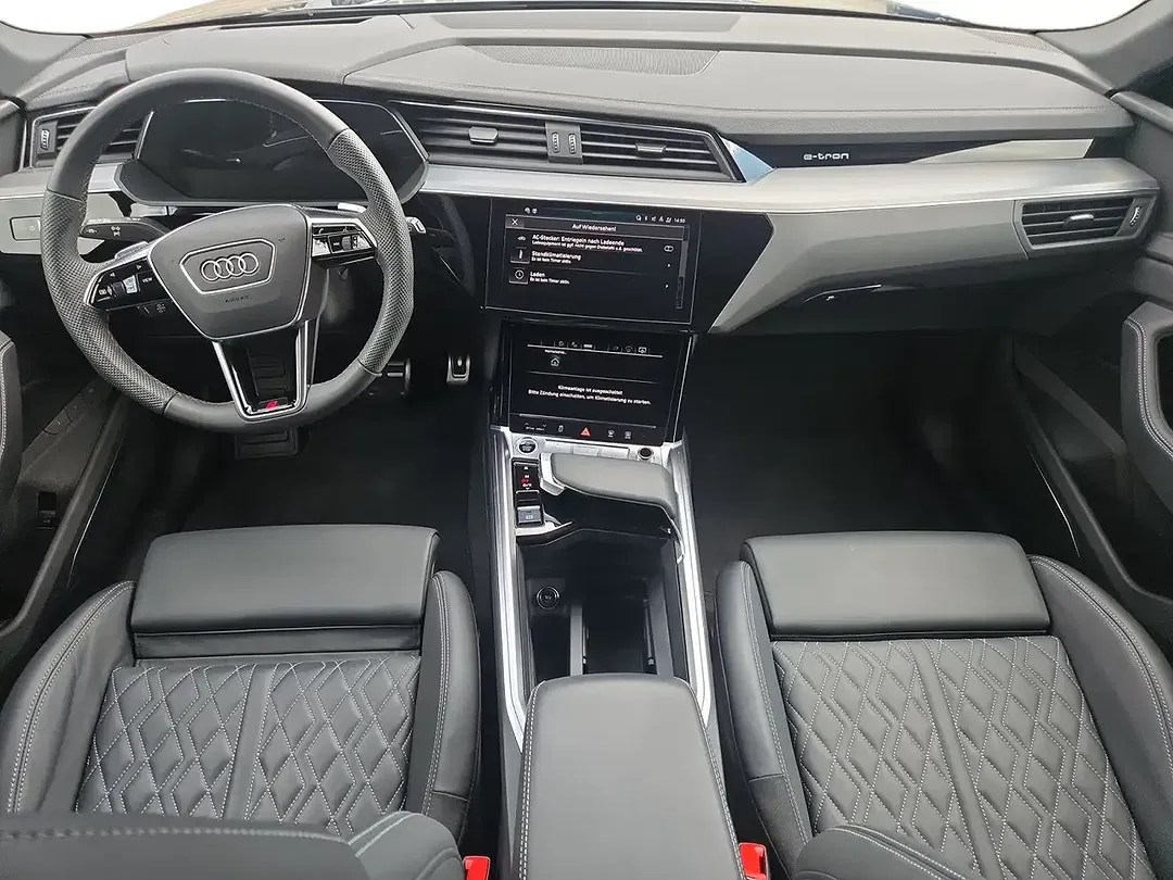 Audi Q8 e-tron 55 quattro S line - Thumbnail 8