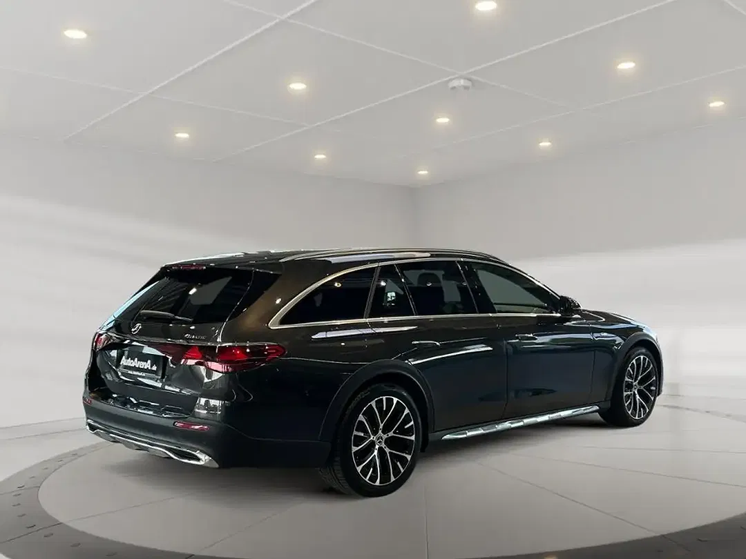 Mercedes-Benz E 300 EQ Hybrid 4MATIC MBUX All-Terrain - Thumbnail 3