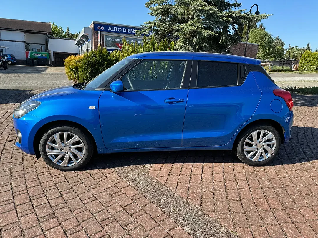 Suzuki Swift Hybrid 1.2 Dualjet Comfort - Afbeelding 1