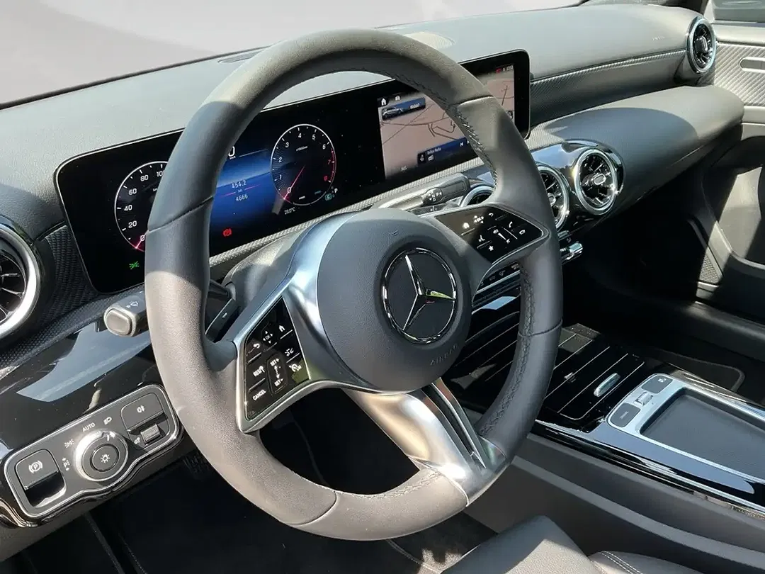 Mercedes-Benz A 200 Progressive - Thumbnail 10