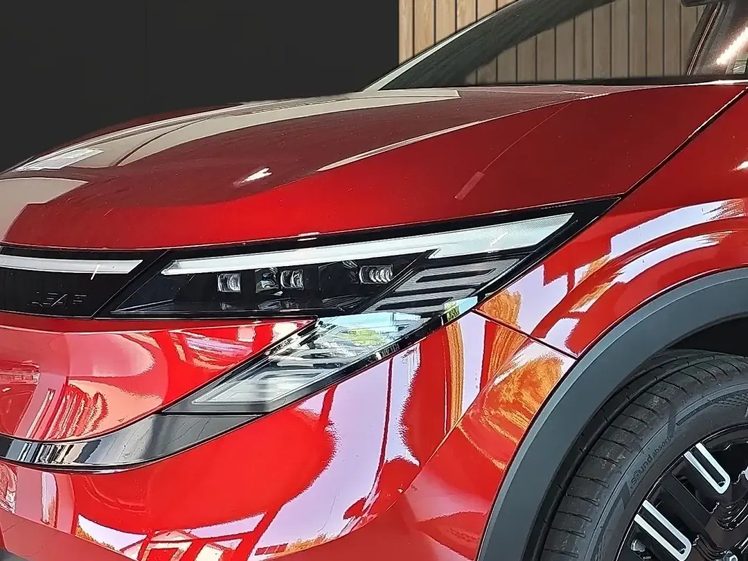 Nissan Leaf Evolve - Thumbnail 5