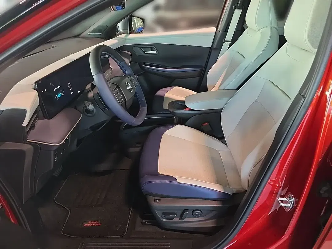 Nissan Leaf Evolve - Thumbnail 7