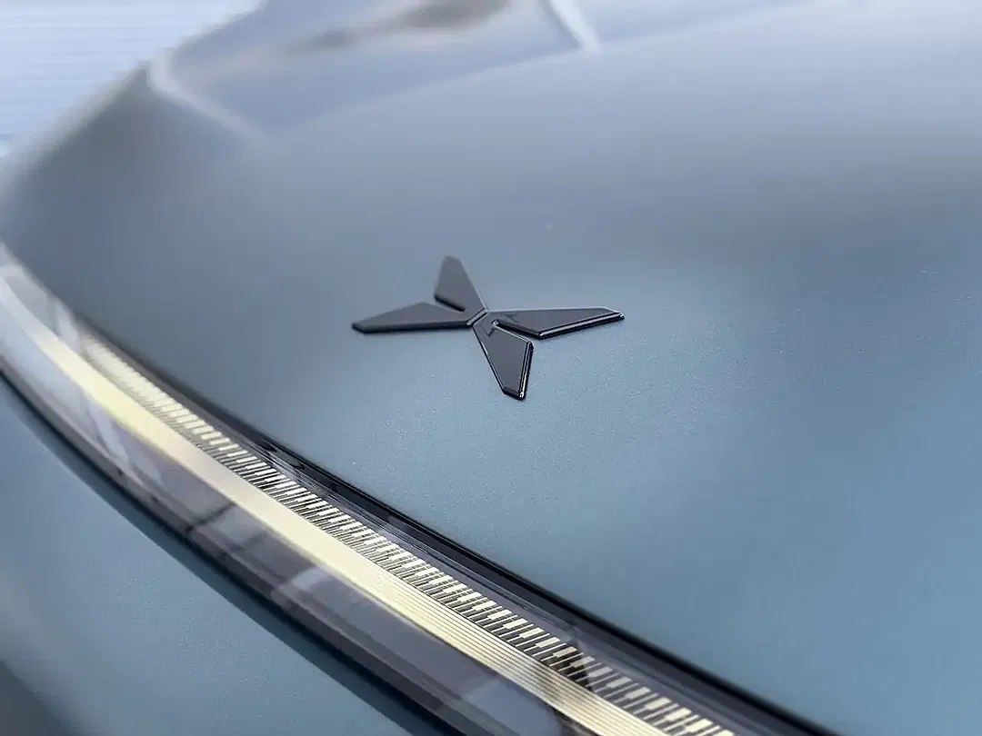 Xpeng G9 AWD Performance - Thumbnail 3