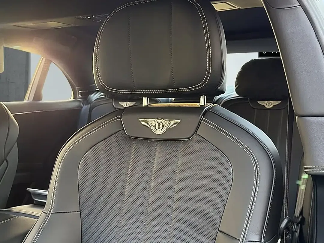 Bentley Flying Spur 4.0 V8 Hybrid - Thumbnail 11