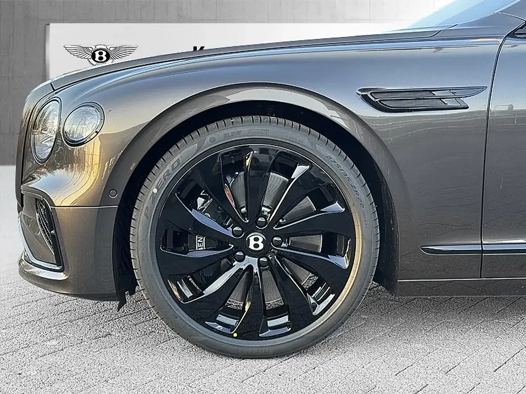 Bentley Flying Spur 4.0 V8 Hybrid - Thumbnail 4